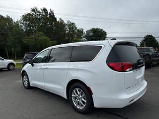 2024  Grand Caravan SXT in Sussex, New Brunswick - 3 - w320h240cpx