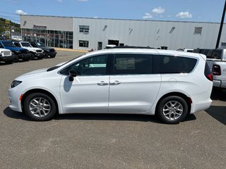 2024  Grand Caravan SXT in Saint John, New Brunswick - 4 - w320h240cpx