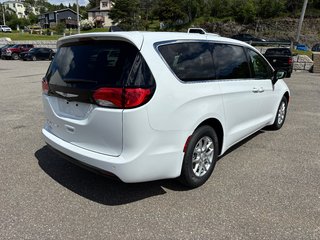 2027 Chrysler Grand Caravan SXT in Saint John, New Brunswick - 5 - w320h240cpx