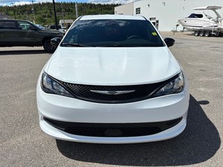 2027 Chrysler Grand Caravan SXT in Saint John, New Brunswick - 2 - w320h240cpx