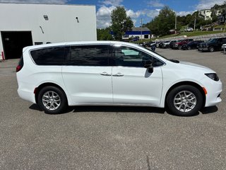 2027 Chrysler Grand Caravan SXT in Saint John, New Brunswick - 4 - w320h240cpx