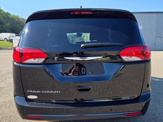 Chrysler Grand Caravan SXT 2027 à Saint John, Nouveau-Brunswick - 3 - w320h240cpx