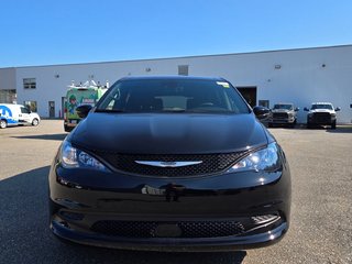 Chrysler Grand Caravan SXT 2027 à Saint John, Nouveau-Brunswick - 5 - w320h240cpx