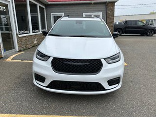 2024 Chrysler Pacifica Hybrid PREMIUM S APPEARANCE in Saint John, New Brunswick - 2 - w320h240cpx