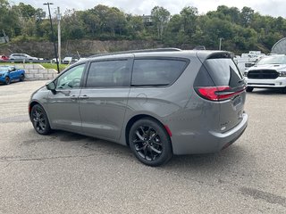 Pacifica TOURING L 2024 à Saint John, Nouveau-Brunswick - 3 - w320h240cpx