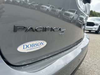 Pacifica TOURING L 2024 à Saint John, Nouveau-Brunswick - 4 - w320h240cpx