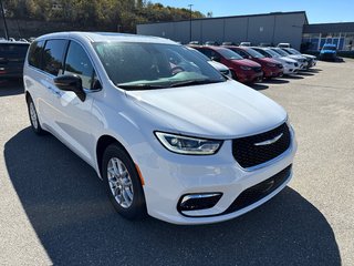 Chrysler PACIFICA SELECT 2026 à Saint John, Nouveau-Brunswick - 2 - w320h240cpx