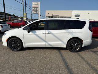 2026 Chrysler Pacifica SELECT AWD in Saint John, New Brunswick - 5 - w320h240cpx