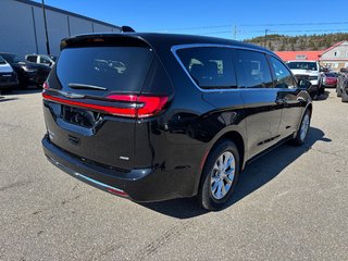 2026 Chrysler Pacifica SELECT AWD in Saint John, New Brunswick - 5 - w320h240cpx
