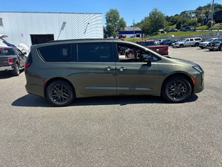 Chrysler Pacifica SELECT 2027 à Saint John, Nouveau-Brunswick - 4 - w320h240cpx