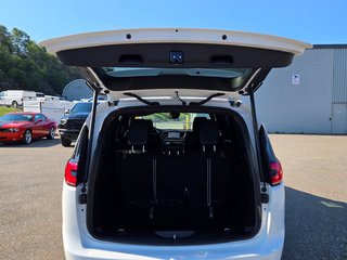 2027 Chrysler Pacifica SELECT in Saint John, New Brunswick - 5 - w320h240cpx