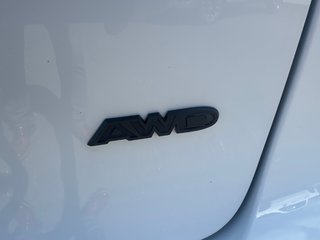 2027 Chrysler Pacifica SELECT AWD in Sussex, New Brunswick - 6 - w320h240cpx