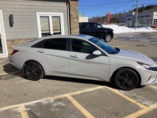 2021 Hyundai ELANTRA PREFERRED in Saint John, New Brunswick - 2 - w320h240cpx