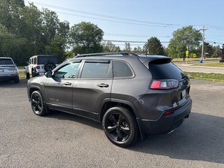 2021 Jeep Cherokee Altitude in Sussex, New Brunswick - 3 - w320h240cpx