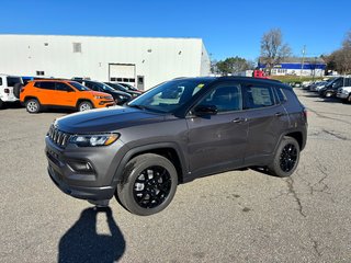 Jeep Compass ALTITUDE 2024 à Saint John, Nouveau-Brunswick - 3 - w320h240cpx