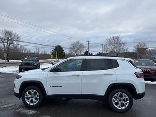 2025 Jeep Compass NORTH in Sussex, New Brunswick - 2 - w320h240cpx