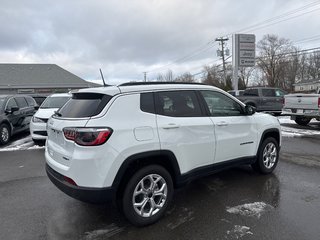 2025 Jeep Compass NORTH in Sussex, New Brunswick - 6 - w320h240cpx