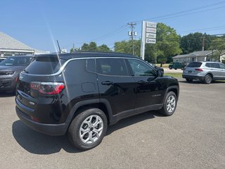 2025 Jeep Compass NORTH in Sussex, New Brunswick - 5 - w320h240cpx