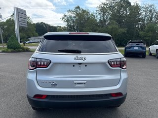 2025 Jeep Compass SPORT in Sussex, New Brunswick - 4 - w320h240cpx