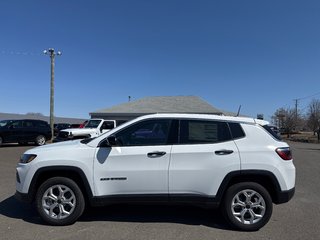 2026 Jeep Compass SPORT in Sussex, New Brunswick - 2 - w320h240cpx