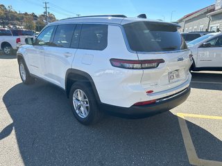 2023  Grand Cherokee L LAREDO in Saint John, New Brunswick - 6 - w320h240cpx