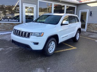2020 Jeep GRAND CHEROKEE LAREDO in Saint John, New Brunswick - 4 - w320h240cpx