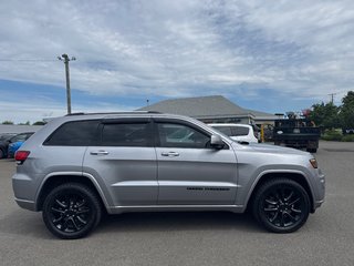 2020 Jeep Grand Cherokee Altitude in Sussex, New Brunswick - 6 - w320h240cpx