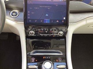 2023 Jeep GRAND CHEROKEE OVERLAND in Saint John, New Brunswick - 5 - w320h240cpx