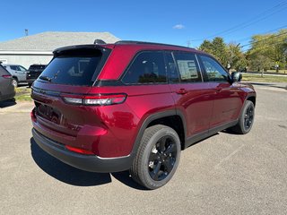 2025 Jeep GRAND CHEROKEE LAREDO ALTITUDE in Sussex, New Brunswick - 3 - w320h240cpx