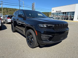 2025 Jeep Grand Cherokee LAREDO ALTITUDE in Saint John, New Brunswick - 2 - w320h240cpx
