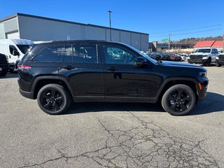 2025 Jeep Grand Cherokee LIMITED in Saint John, New Brunswick - 4 - w320h240cpx