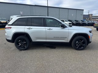 Jeep Grand Cherokee LAREDO ALTITUDE 2025 à Saint John, Nouveau-Brunswick - 4 - w320h240cpx