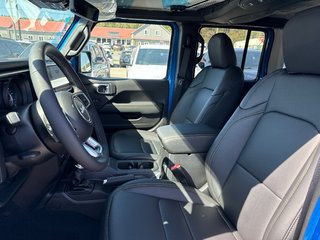 2025 Jeep WRANGLER 4-Door SAHARA in Saint John, New Brunswick - 6 - w320h240cpx