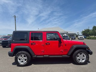 2015 Jeep Wrangler Unlimited Sport in Sussex, New Brunswick - 6 - w320h240cpx