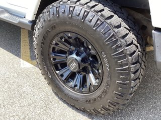 2017 Jeep WRANGLER UNLIMITED SAHARA in Saint John, New Brunswick - 6 - w320h240cpx