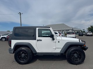 2016 Jeep Wrangler Sport in Sussex, New Brunswick - 6 - w320h240cpx