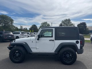 2016 Jeep Wrangler Sport in Sussex, New Brunswick - 2 - w320h240cpx