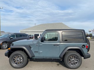 2024  Wrangler SPORT S in Sussex, New Brunswick - 3 - w320h240cpx
