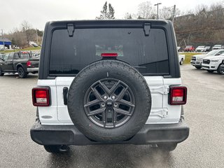 2025  Wrangler SPORT S in Saint John, New Brunswick - 6 - w320h240cpx