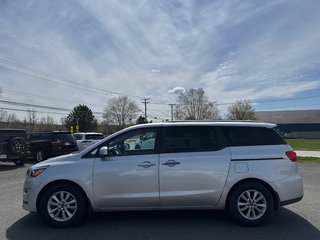 2019 Kia Sedona LX in Sussex, New Brunswick - 2 - w320h240cpx