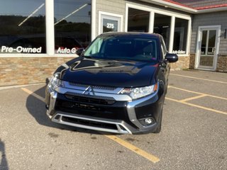 2020 Mitsubishi Outlander ES in Saint John, New Brunswick - 4 - w320h240cpx