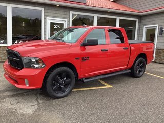 2020 Ram 1500 CLASSIC EXPRESS in Saint John, New Brunswick - 3 - w320h240cpx