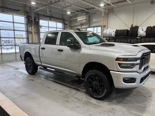 Ram 2500 BLACK EXPRESS 2026 à Saint John, Nouveau-Brunswick - 3 - w320h240cpx
