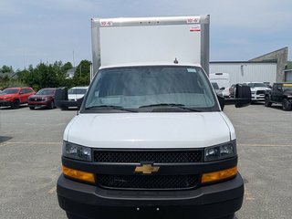 2025 Chevrolet Express Commercial Cutaway CUTAWAY // 159'' // G3500 in Sherbrooke, Quebec - 2 - w320h240cpx
