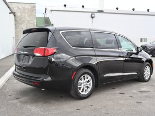 2024  Grand Caravan SXT in Sherbrooke, Quebec - 4 - w320h240cpx