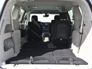 2024  Grand Caravan SXT in Sherbrooke, Quebec - 6 - w320h240cpx