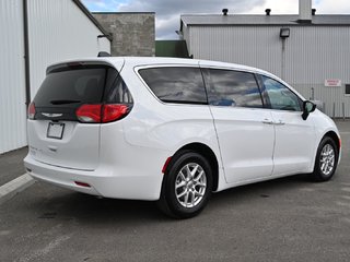 2024  Grand Caravan SXT in Sherbrooke, Quebec - 4 - w320h240cpx