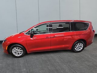 2024 Chrysler Grand Caravan SXT STOW AND GO in Sherbrooke, Quebec - 5 - w320h240cpx
