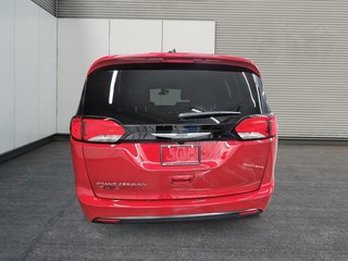 2026 Chrysler Grand Caravan SXT in St-Jean-Sur-Richelieu, Quebec - 3 - w320h240cpx