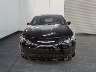 Chrysler Grand Caravan SXT 2026 à Sherbrooke, Québec - 2 - w320h240cpx